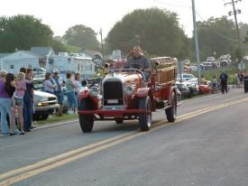 Laytonsville 1930 Brockway Minnie - 2006 Carnival Parade
